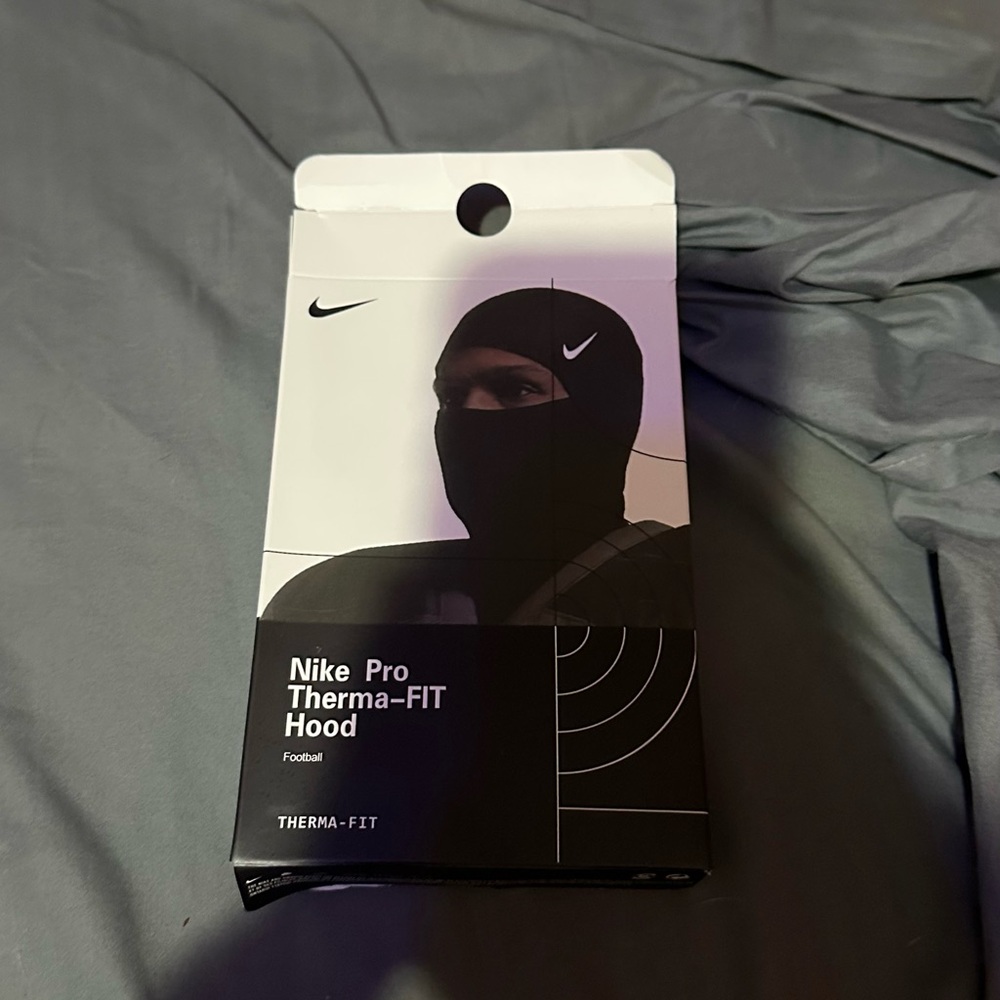 Nike Black Therma-FIT Hood